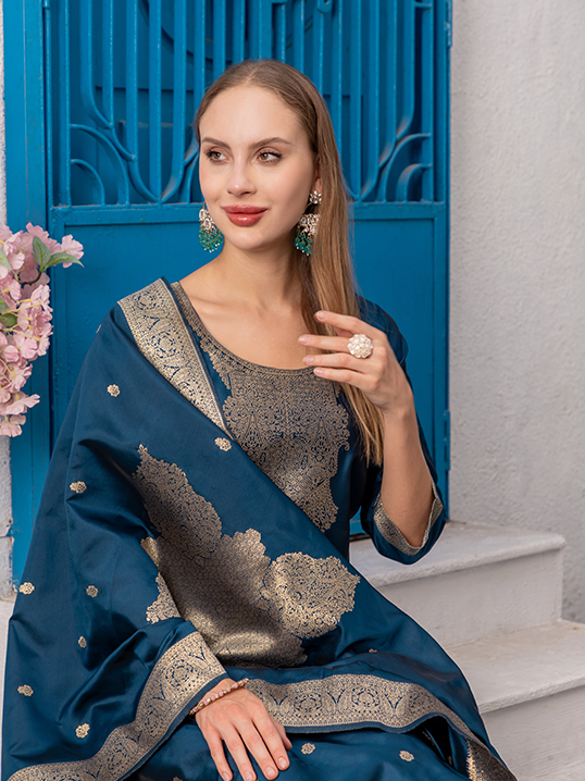 Noor Dupatta Kurta Sets